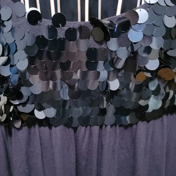 Twentyone sleeveless navy top Size L - Picture 3 of 7